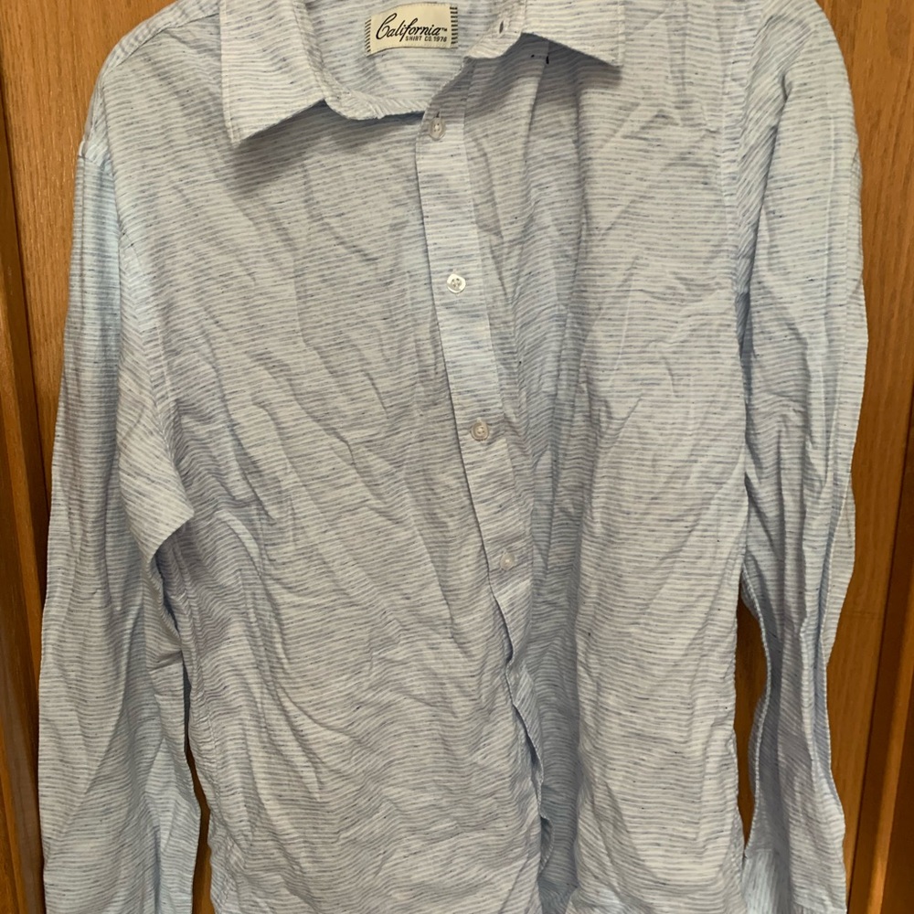 Lightweight Dress Shirt